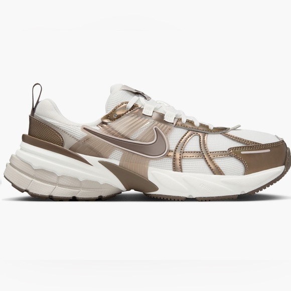 Nike V2K Run Sneaker Brown/ Ironstone/ White Women’s New NIB - Picture 1 of 14